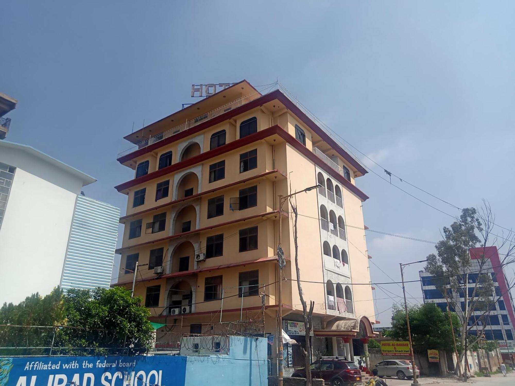 רוואלפינדי Hotel Al Badar מראה חיצוני תמונה