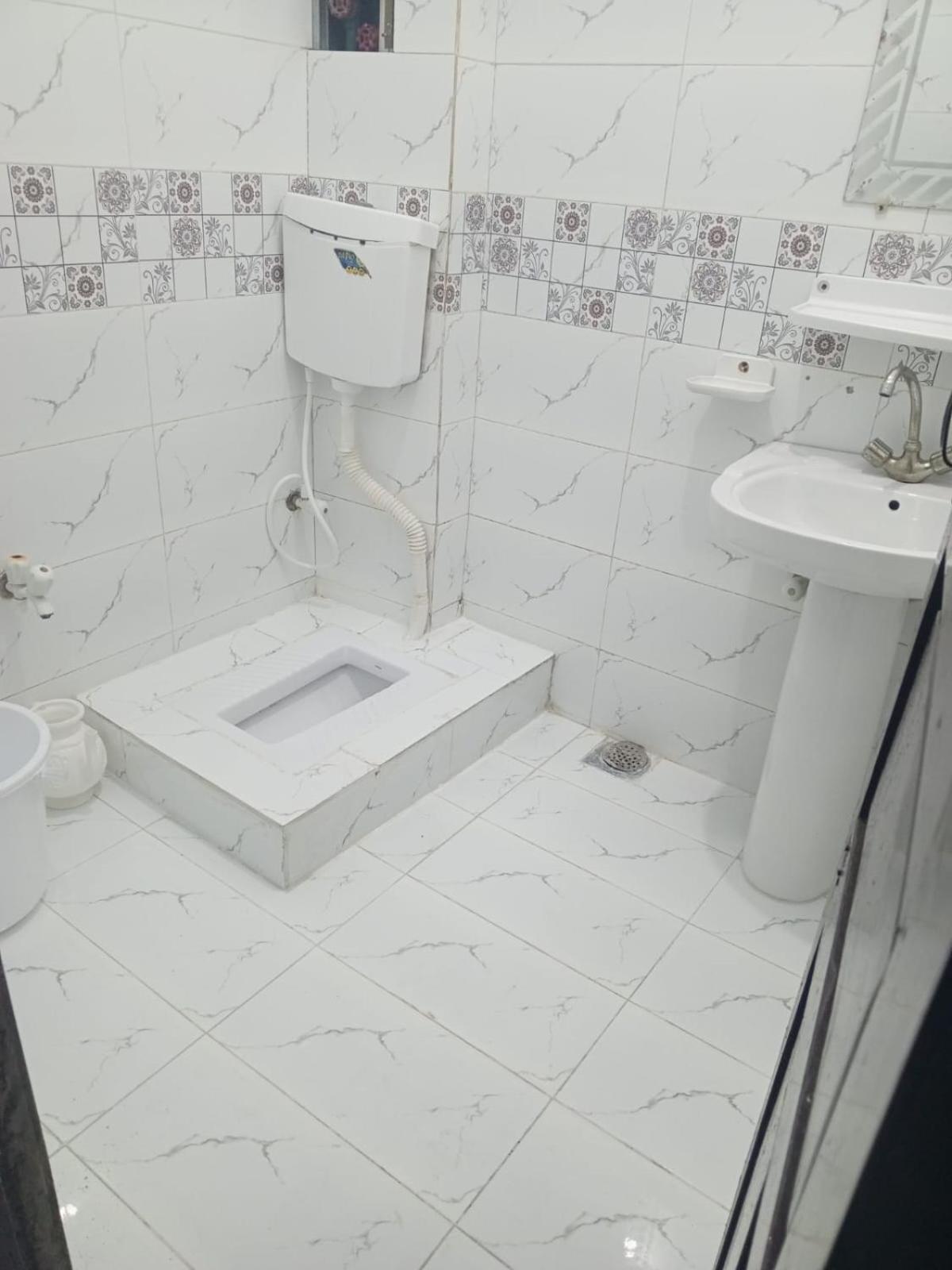 רוואלפינדי Hotel Al Badar מראה חיצוני תמונה