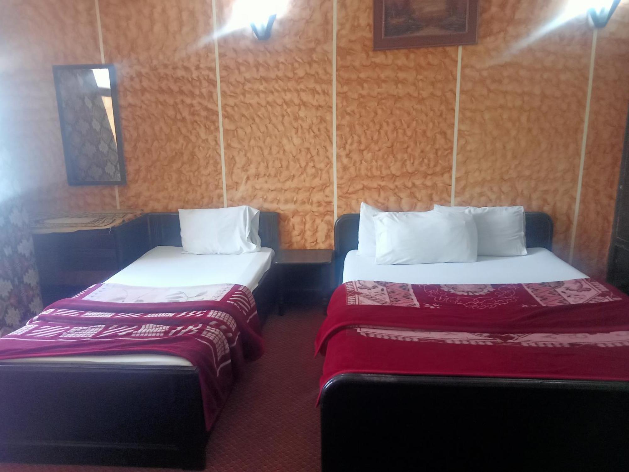 רוואלפינדי Hotel Al Badar מראה חיצוני תמונה
